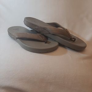 Crocs, Unisex Flip Flops, Tan, W11, M9